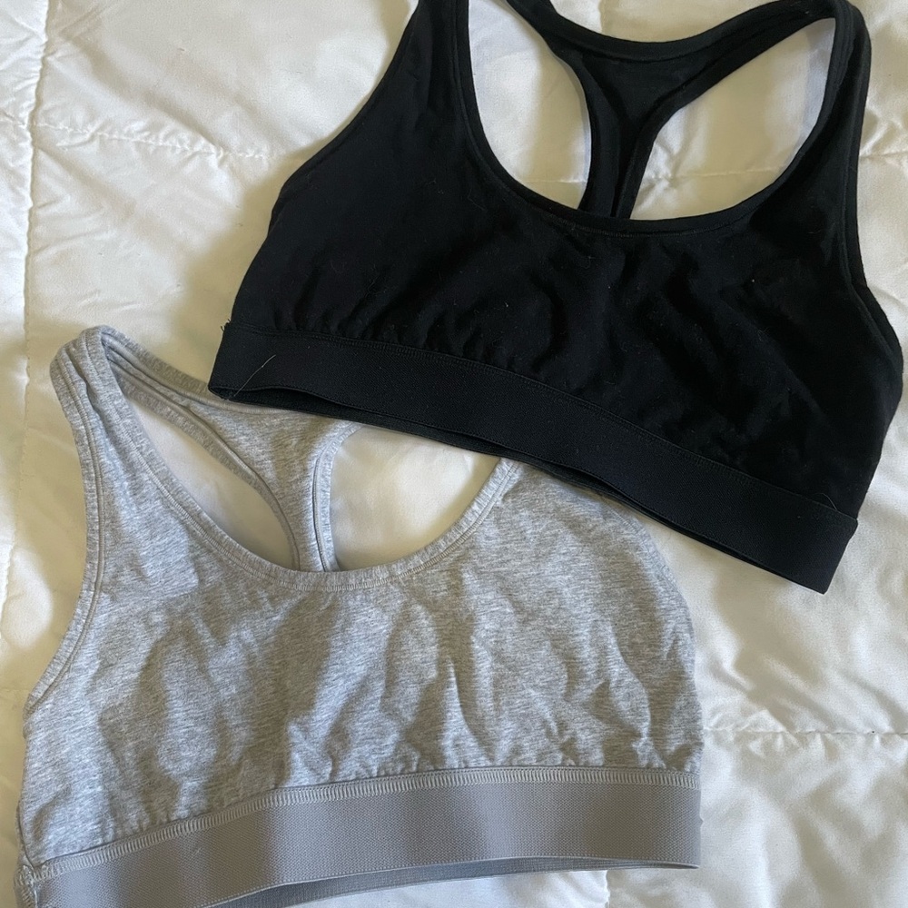 Harlow Black and Gray Sports Bras